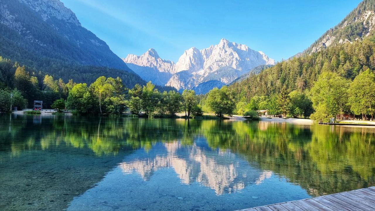 Apartma Ursic Kranjska Gora Ngoại thất bức ảnh